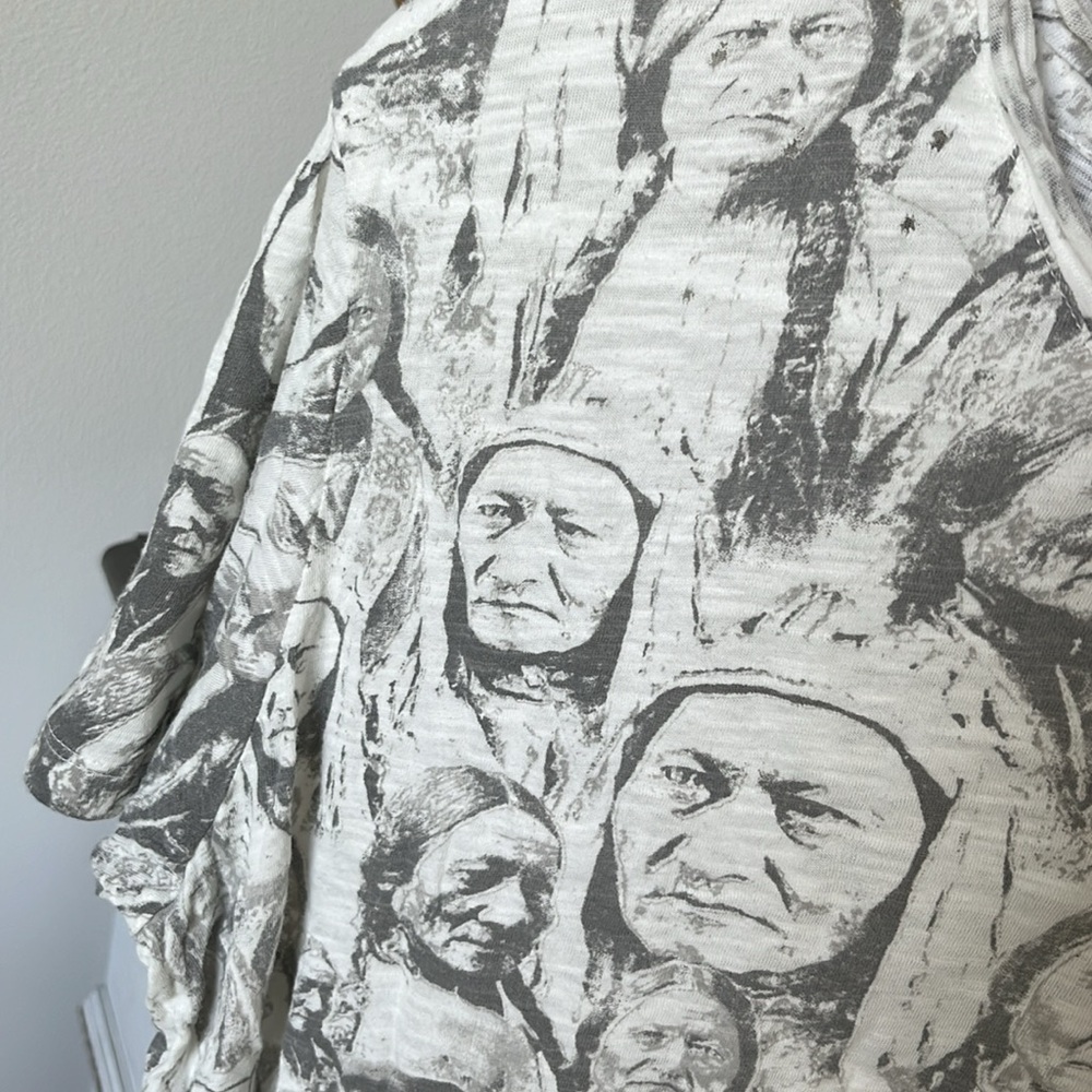 Magnolia Pearl True Heart Tee - Picture 8 of 9